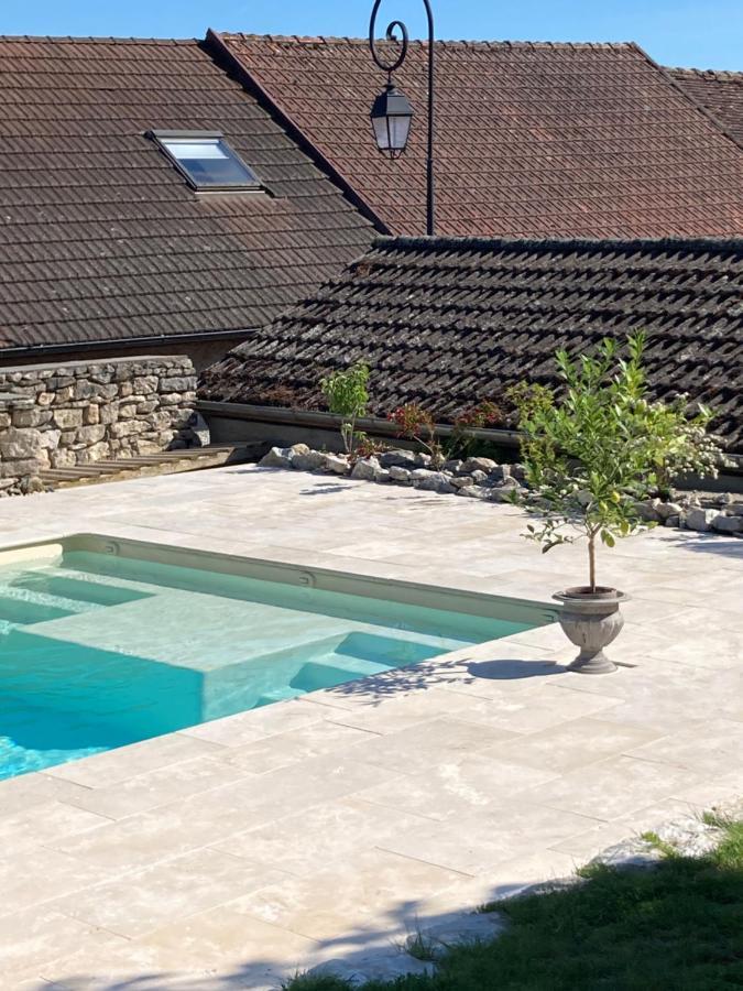 Le Clos Bo-M Marignieu Dış mekan fotoğraf
